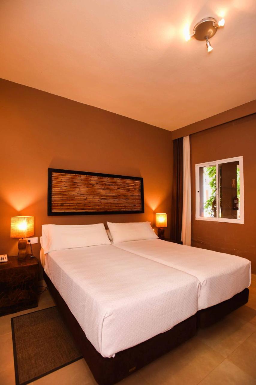 Chillout Hotel Tres Mares طريفة المظهر الخارجي الصورة